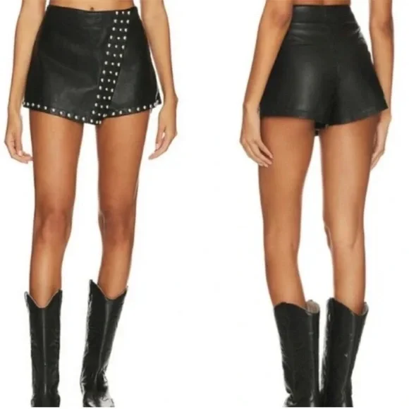 Free People Emmy Studded Black Mini Skort Faux Leather Size 8 - Picture 10 of 10